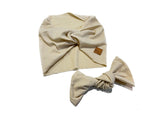 Legacy Ribbed in Oat Wide Konfidence Knot with Tie Accessory