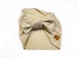 Legacy Ribbed in Oat Wide Konfidence Knot with Tie Accessory